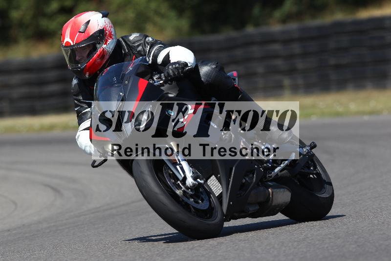 Archiv-2022/51 10.08.2022 Freeride Training ADR/Medium/unklar